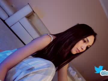 Nude cam girl hollyextra image #3074289