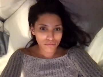 Nude cam girl caramelmixed21 image #2911364
