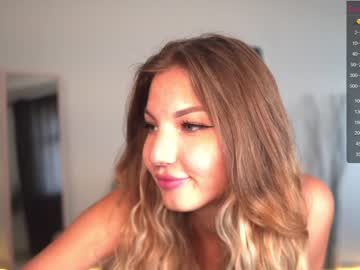 Nude cam girl kelly_the_horniest image #5023991
