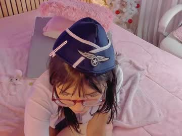 Nude cam girl little_effy18 image #6041916