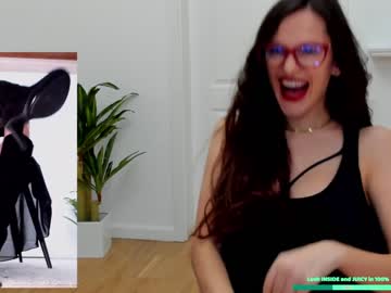 Nude cam girl wh4thefuck image #3131622
