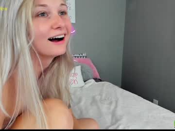 Nude cam girl ryan_n_riley image #495285