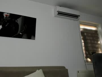 Nude cam girl 9harlotte99 image #4944845