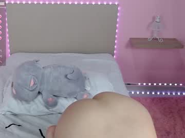 Nude cam girl little_effy18 image #921397