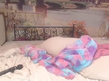 Nude cam girl hi_teika image #1922457