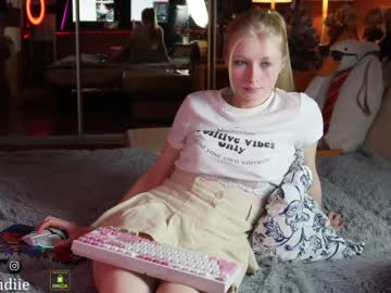 Nude cam girl bestblondiiecb image #5868898