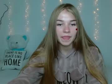 Nude cam girl little__cherrry image #2464739