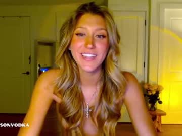 Nude cam girl addisonvodka image #3721785