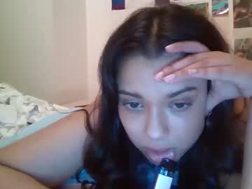 Nude cam girl babyj01_ image #5029776