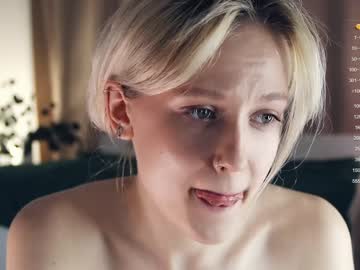 Nude cam girl lili_summer image #6664911