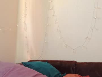Nude cam girl poludnica image #5269719