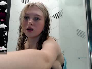 Nude cam girl small_blondee image #2570126
