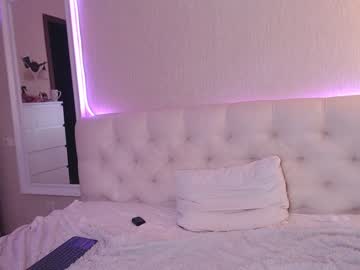 Nude cam couple santiago_and_lana image #3970911
