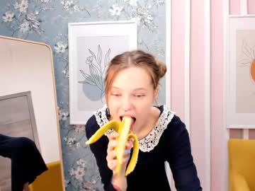 Nude cam girl stay_with_baby image #1652023