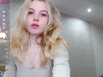 Nude cam girl small_blondee image #3619676