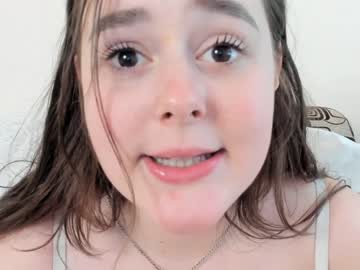 Nude cam girl emilia_me image #1399543