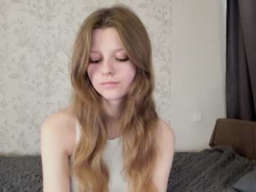 Nude cam girl alainaestrada image #5526434