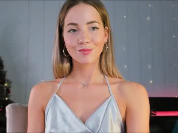 Nude cam girl emmi_rosee image #5989146