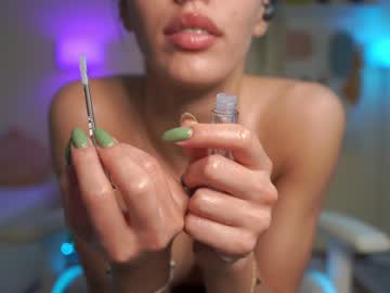 Nude cam girl emma_land image #3759301