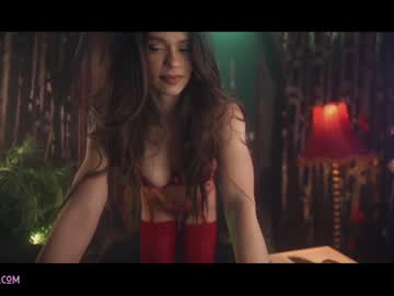 Nude cam girl lucieoude_ image #1955878