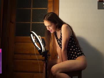 Nude cam girl meetstrangers image #1158100