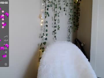 Nude cam girl marie_blue1 image #1973034