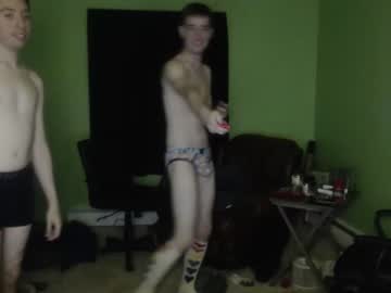 Nude cam man 2gaymers image #2021839