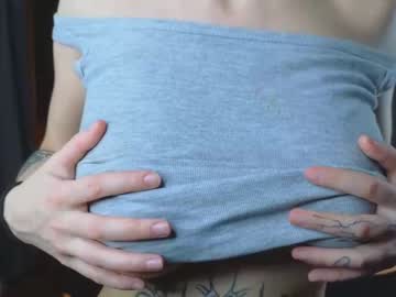 Nude cam girl silvercorell image #6227841