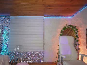 Nude cam girl charlotte19y image #7019961