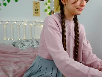Nude cam girl ambertan1 image #3782634