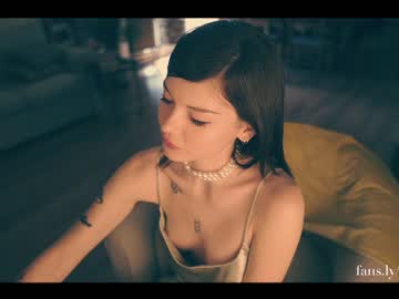 Nude cam girl auddicted image #2215986