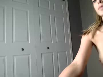 Nude cam girl kitty_kat93 image #2020850