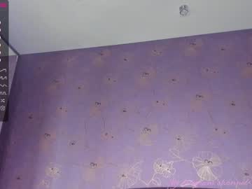Nude cam girl pinkncrazy image #3911983