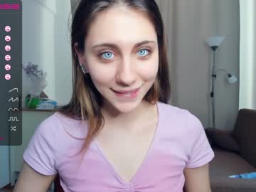 Nude cam girl il0_vee image #4202956