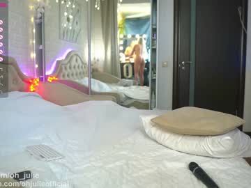 Nude cam girl oh_julie image #4731165