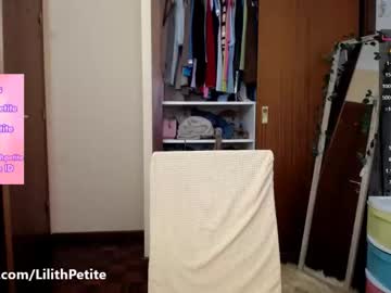 Nude cam girl lilith_petite image #1164343