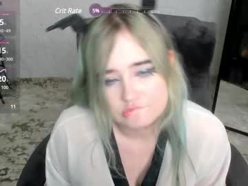 unacrystal nude girls camming