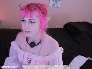 Nude cam girl runesy image #2215608