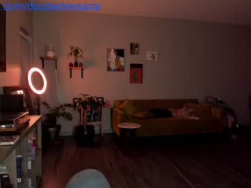 Nude cam girl doubedeesarai image #2315878