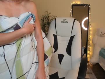 Nude cam girl ella_flar_ image #2779604