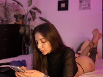 Nude cam girl kronniekray image #1775743