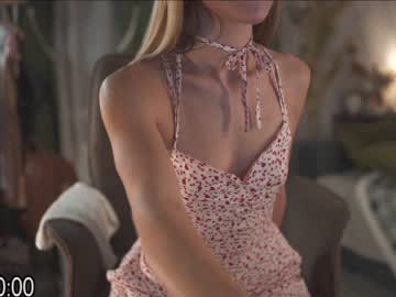 Nude cam girl _mirrra_ image #511068