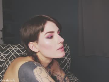 Nude cam girl aynmarie image #5035919