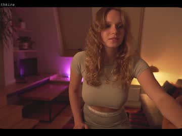 Nude cam girl chillwithkira image #1702099