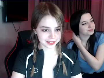 Nude cam girl dear_helga image #6104827