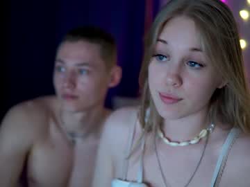 Nude cam couple fanio1337 image #6940995