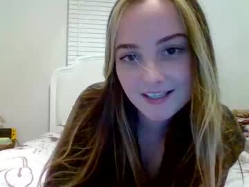 Nude cam couple katrina_xoxox image #1096418
