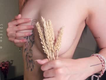Nude cam girl love_lovess image #5258297