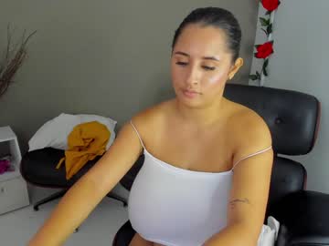 Nude cam girl roberta_lipa image #4161112