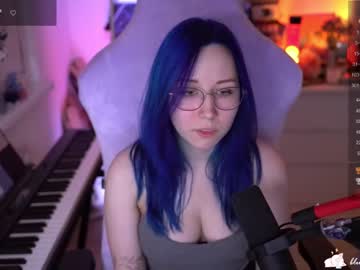 Nude cam girl blue_mooncat image #5574947